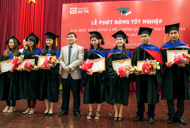 Phát bằng Tốt nghiệp Đại học Văn bằng 2 và Cử nhân Trực tuyến